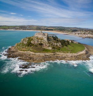 St Michaels Mount Natioinal Trust,out and about holiday rental in Cornwall, St Ives, Carbis Bay.