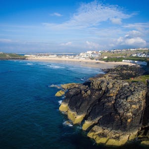 Porthmeor Beach and Tate St Ives viewed from Manns Head,out and about holiday rental in Cornwall, St Ives, Carbis Bay